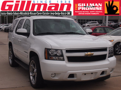 chevrolet tahoe 2009 white suv lt xfe flex fuel 8 cylinders 2 wheel drive automatic 77090