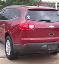 chevrolet traverse 2010 red suv lt gasoline 6 cylinders front wheel drive automatic 77090