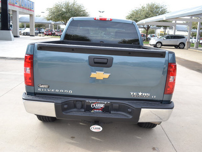 chevrolet silverado 1500 2008 blue pickup truck lt1 gasoline 8 cylinders 2 wheel drive automatic 76051