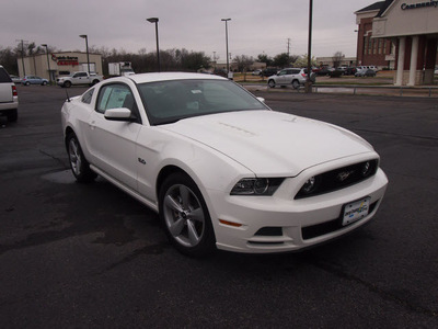 ford mustang 2013 performance white coupe premium gasoline 8 cylinders rear wheel drive automatic 77642