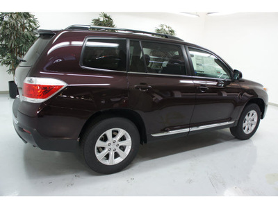 toyota highlander 2013 dk  red suv plus gasoline 6 cylinders front wheel drive automatic 91731