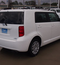scion xb 2009 white suv gasoline 4 cylinders front wheel drive automatic 77304
