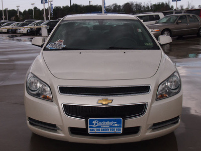 chevrolet malibu 2010 white sedan lt diamond edition gasoline 4 cylinders front wheel drive automatic 77304