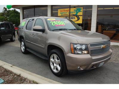 chevrolet tahoe 2007 gold suv lt gasoline 8 cylinders rear wheel drive automatic 93955
