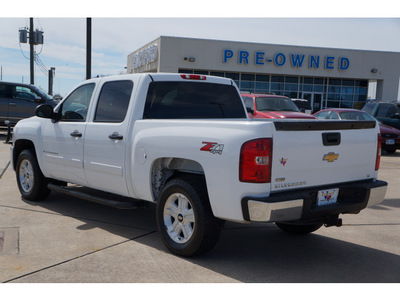 chevrolet silverado 1500 2007 white lt1 flex fuel 8 cylinders 4 wheel drive automatic with overdrive 77471