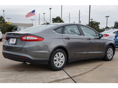 ford fusion 2013 gray sedan s 4 cylinders front wheel drive 6 speed automatic 77471