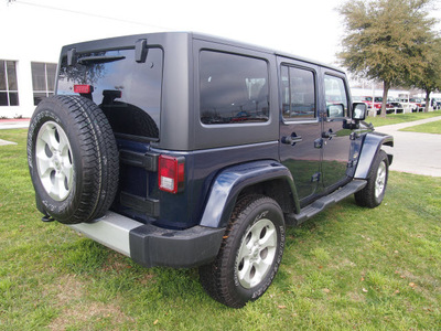 jeep wrangler unlimited 2013 dk  blue suv sahara gasoline 6 cylinders 4 wheel drive automatic 75067