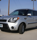 kia soul 2013 bright silver gasoline 4 cylinders front wheel drive automatic 76205