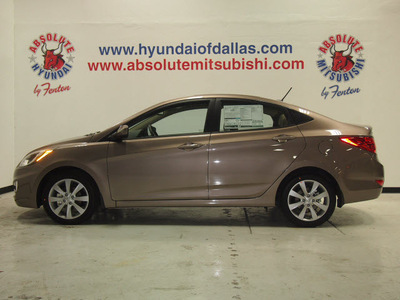 hyundai accent 2013 brown sedan gls gasoline 4 cylinders front wheel drive not specified 75150