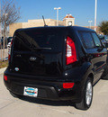 kia soul 2013 black wagon 5dr wgn at gasoline 4 cylinders front wheel drive automatic 75070