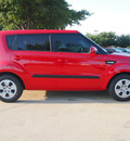 kia soul 2013 red gasoline 4 cylinders front wheel drive automatic 75150