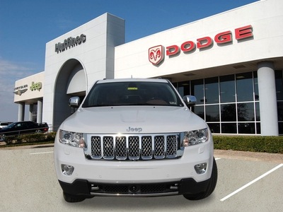 jeep grand cherokee 2013 white suv overland summit gasoline 6 cylinders 4 wheel drive automatic 75067