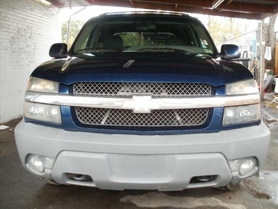chevrolet avalanche 2002 dk  blue 1500 gasoline 8 cylinders rear wheel drive automatic 77008