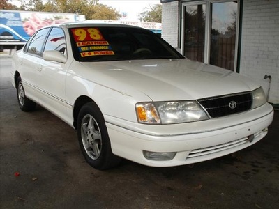 toyota avalon 1999 white sedan xl gasoline 6 cylinders front wheel drive automatic 77008
