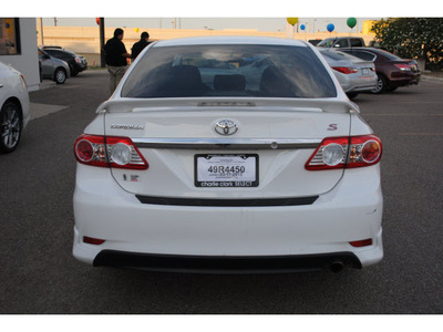 toyota corolla 2011 white sedan s gasoline 4 cylinders front wheel drive automatic 78552