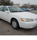 toyota camry 1998 white sedan le gasoline 4 cylinders front wheel drive automatic 78205