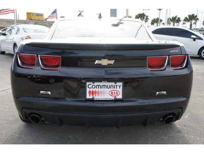chevrolet camaro 2011 black coupe ss gasoline 8 cylinders rear wheel drive automatic 77521
