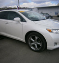 toyota venza 2009 white wagon awd v6 gasoline 6 cylinders all whee drive automatic 13502