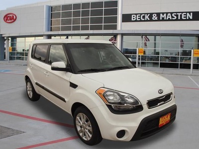 kia soul 2013 clear white wagon remote start gasoline 4 cylinders front wheel drive 6 speed automatic 77375