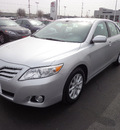 toyota camry 2010 silver sedan xle gasoline 4 cylinders front wheel drive automatic 45342