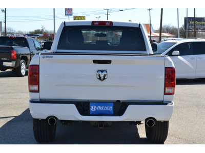 ram 1500 2012 white pickup truck express gasoline 8 cylinders 2 wheel drive automatic 76801