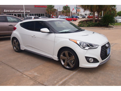 hyundai veloster turbo 2013 white gasoline 4 cylinders front wheel drive automatic 77074