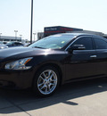 nissan maxima 2011 dk  red sedan 3 5 sv gasoline 6 cylinders front wheel drive automatic 76018