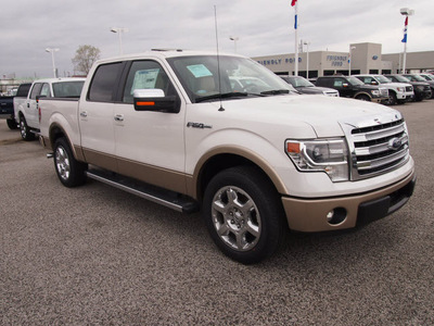 ford f 150 2013 white lariat flex fuel 8 cylinders 2 wheel drive automatic 77532