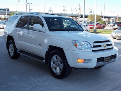 toyota 4runner 2004 white suv limited gasoline 6 cylinders rear wheel drive automatic 77074