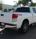 toyota tundra 2013 white grade gasoline 8 cylinders 2 wheel drive automatic 78232