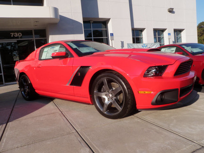 ford mustang 2013 red coupe gt premium gasoline 8 cylinders rear wheel drive manual 32401