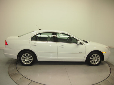 mercury milan 2007 white sedan 4dr sdn fwd gasoline 6 cylinders front wheel drive automatic 76137