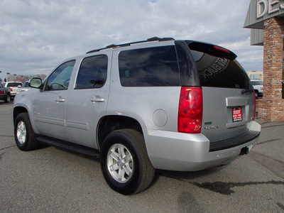 gmc yukon 2012 silver suv slt flex fuel 8 cylinders 4 wheel drive 6 speed automatic 99336