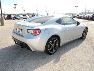 scion fr s 2013 silver coupe gasoline 4 cylinders rear wheel drive automatic 76011