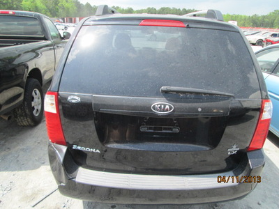 kia sedona