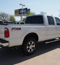 ford f 250 super duty 2013 off white lariat biodiesel 8 cylinders 4 wheel drive automatic 76011