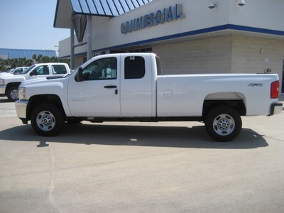 chevrolet silverado 3500hd 2013 white work truck diesel 8 cylinders 4 wheel drive automatic 77503