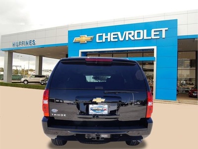 chevrolet tahoe 2013 black suv lt flex fuel v8 4 wheel drive automatic 75067