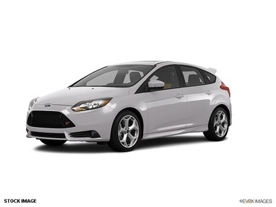 ford focus 2013 silver hatchback st gasoline 4 cylinders front wheel drive 6 speed manual 76450