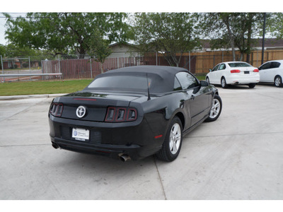 ford mustang 2013 black v6 gasoline 6 cylinders rear wheel drive automatic 78411