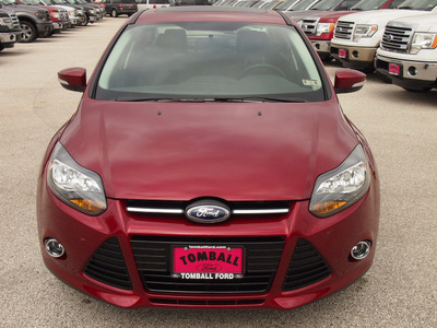 ford focus 2013 ruby red sedan titanium flex fuel 4 cylinders front wheel drive automatic 77375