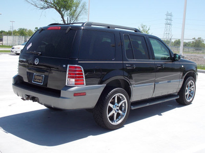 mercury mountaineer 2005 black suv gasoline 8 cylinders rear wheel drive automatic with overdrive 77074