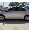 toyota corolla 2013 silver sedan le gasoline 4 cylinders front wheel drive automatic 78232