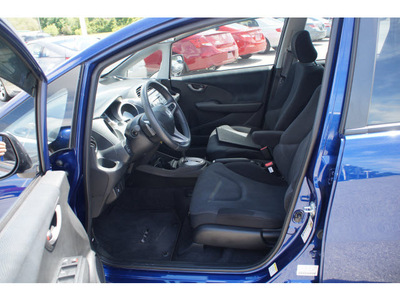 honda fit 2011 blue hatchback sport gasoline 4 cylinders front wheel drive automatic 28557