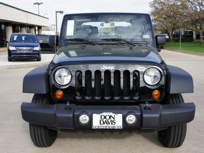 jeep wrangler 2012 black suv sport gasoline 6 cylinders 4 wheel drive 6 speed manual 76011