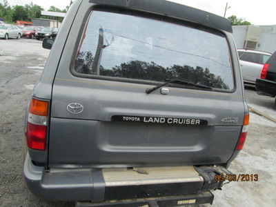 toyota landcruiser