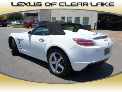 saturn sky 2007 white red line gasoline 4 cylinders rear wheel drive automatic 77546