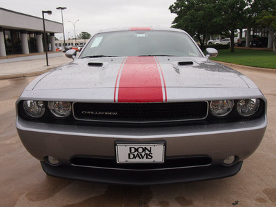 dodge challenger 2013 silver coupe rallye redline appearance grou flex fuel 6 cylinders rear wheel drive automatic 76011