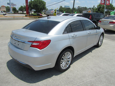 chrysler 200 2012 silver sedan lx gasoline 4 cylinders front wheel drive automatic 77039