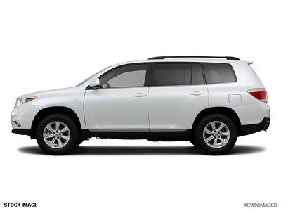 toyota highlander 2013 white suv gasoline 4 cylinders front wheel drive not specified 75067